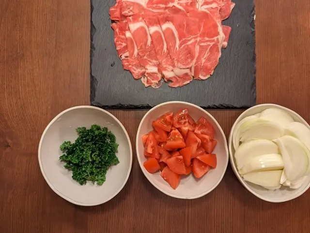 大人の「絶品鍋」BOOK「ラム肉とトマトのモロッコ風鍋」の材料