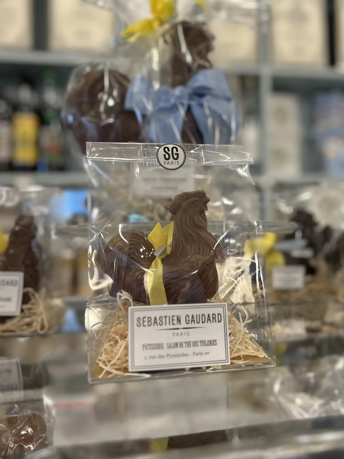 パリ　カフェ　SÉBASTIEN GAUDARD （セバスチャン・ゴダール）