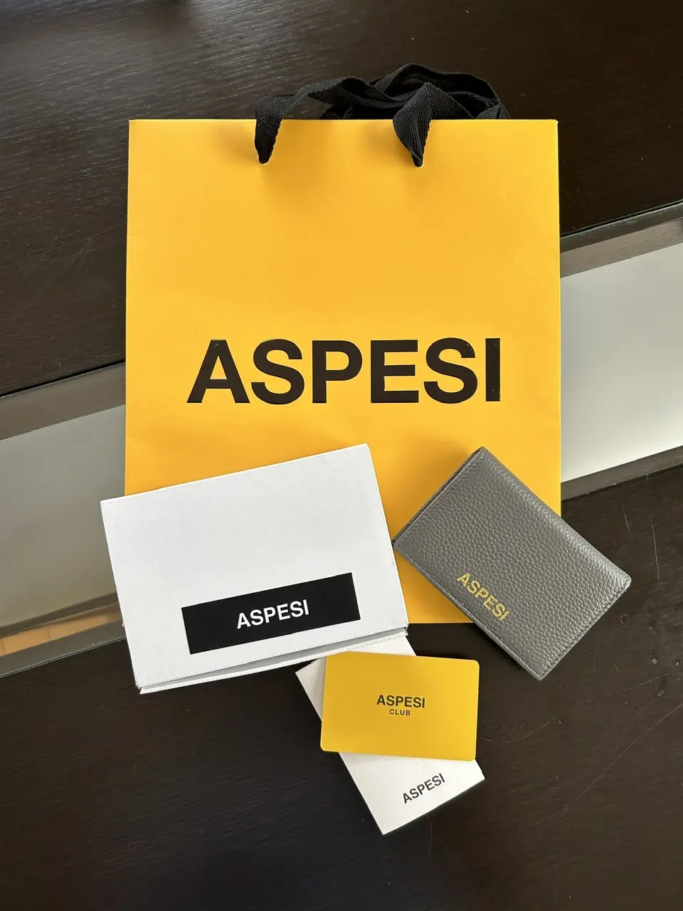 ASPESI　ショッパー　名刺入れ　お土産　メンバーカード