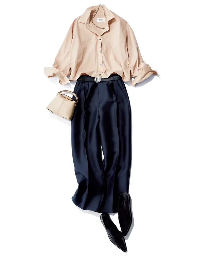 まるでブローチのような シェル形バックルのエレガントベルト