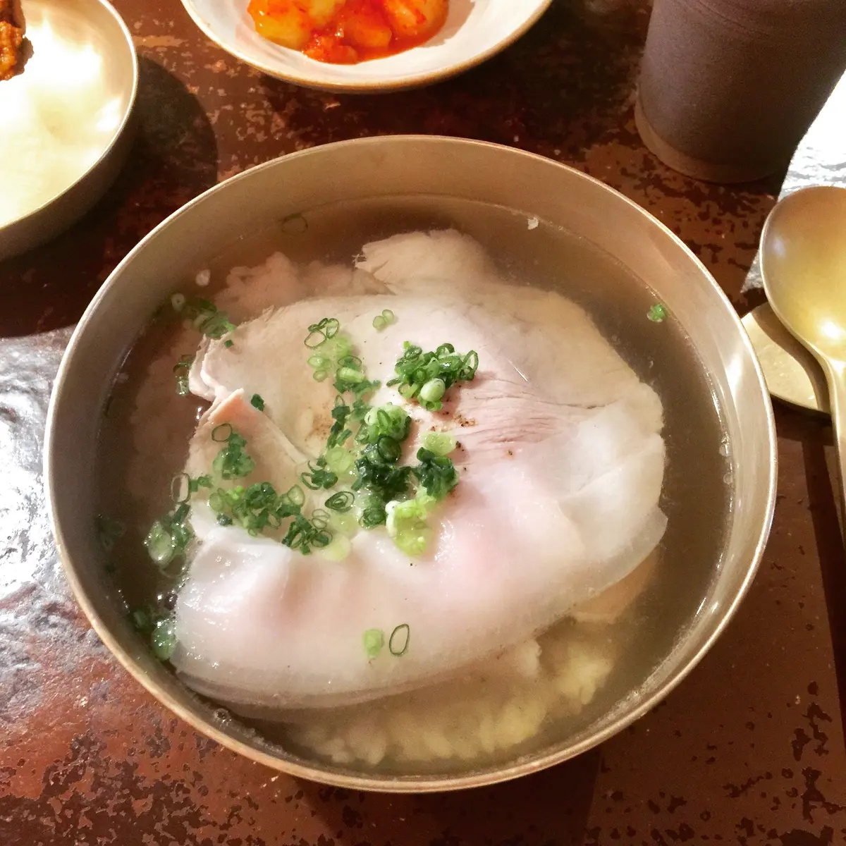 オクドンシクのテジコムタン