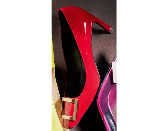 （7）￥102,300／ロジェ・ヴィヴィエ・ジャパン（ロジェ ヴィヴィエ）