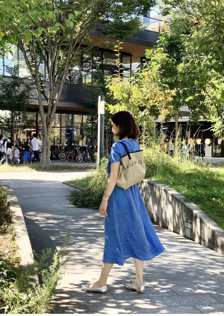 ９月号付録ストラスブルゴのトートはワンピの画像_3