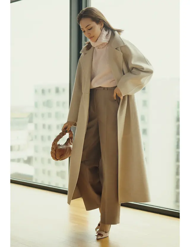 エブールのパンツのRINA