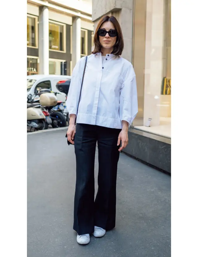 シンプルだけどフォルムやカッティングが美しく、知性さえ感じられるジルサンダーの服とバッグ。