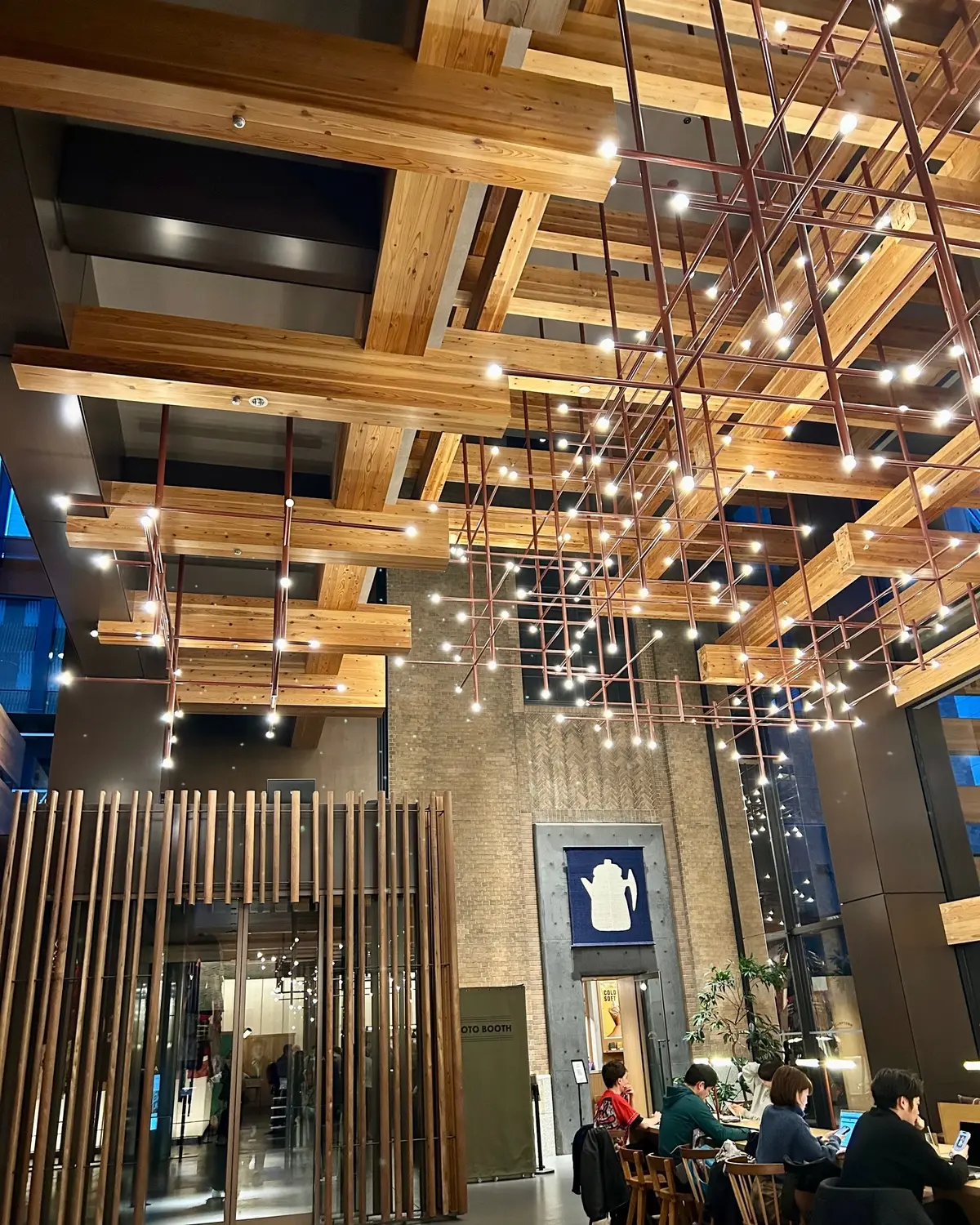 【エースホテル京都】の緑と開放感あふれるの画像_8