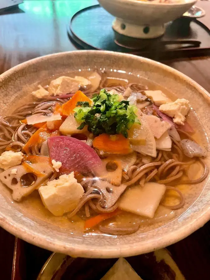 鎌倉　点心庵　けんちん蕎麦