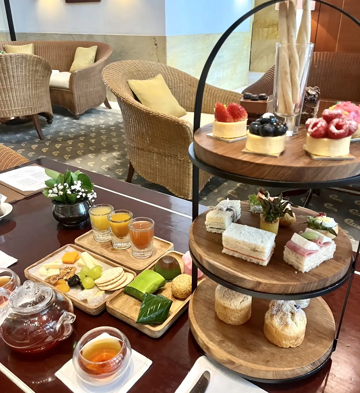 アフタヌーンティー