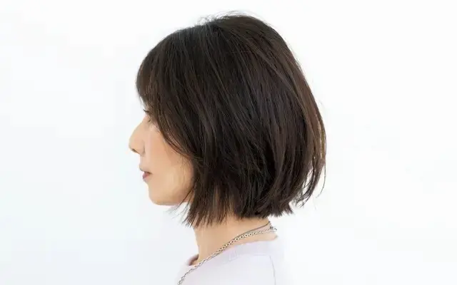 フォルムがくずれにくいワンレングスボブ