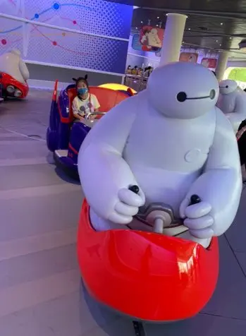 ディズニーランドの今の画像_3