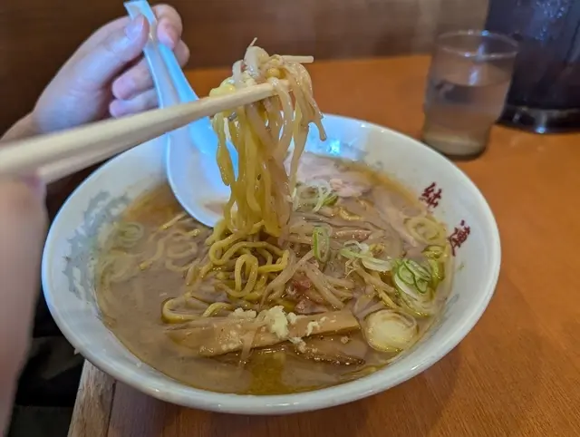 人気のラーメン店はいつも行列！何度もたべの画像_8