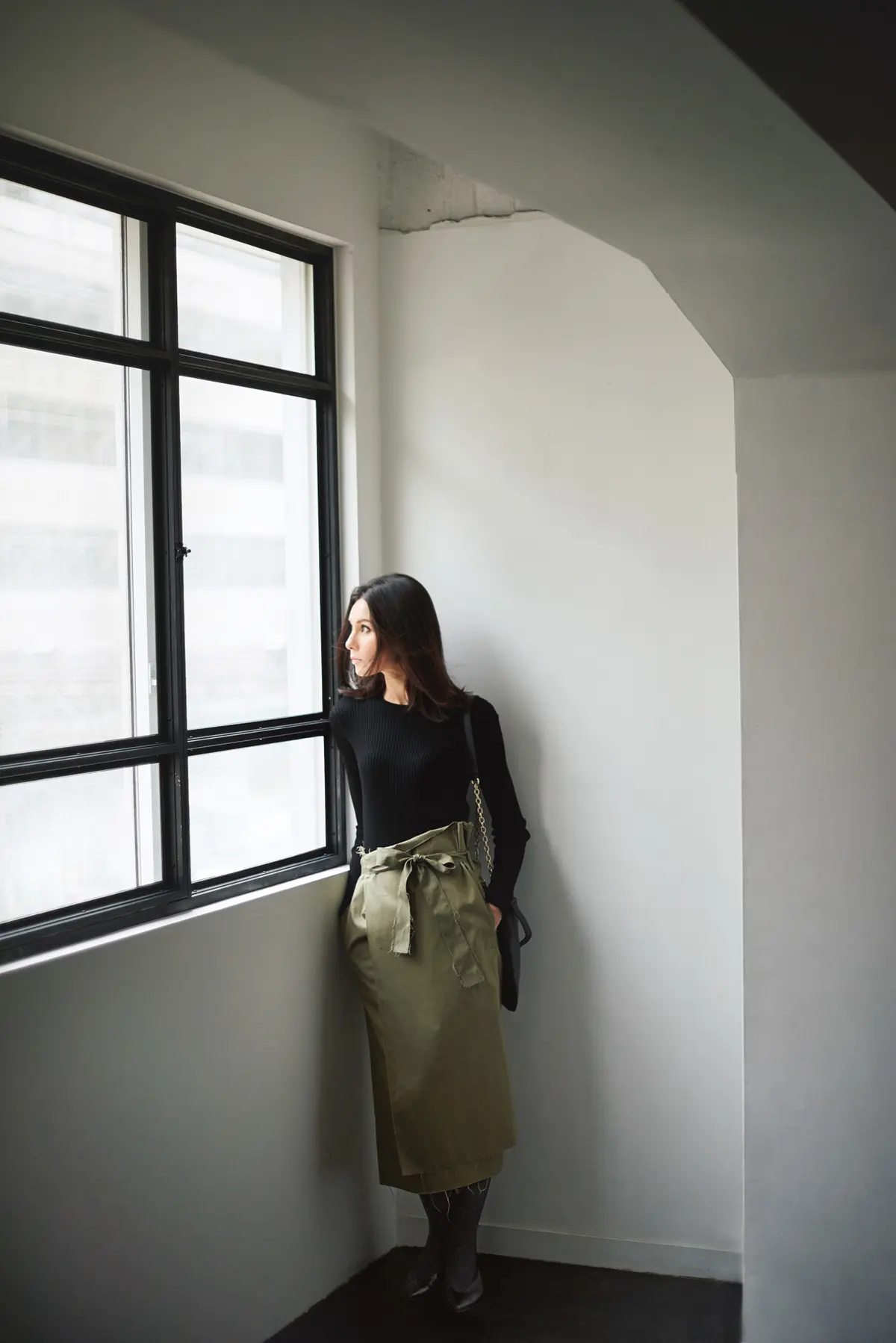 大人をかっこよく見せる“縦長シルエット”の画像_5