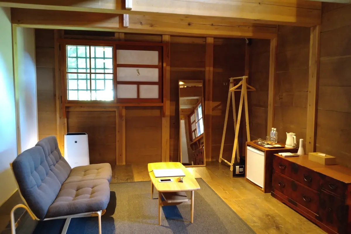 NIPPONIA　白鷹　源内邸