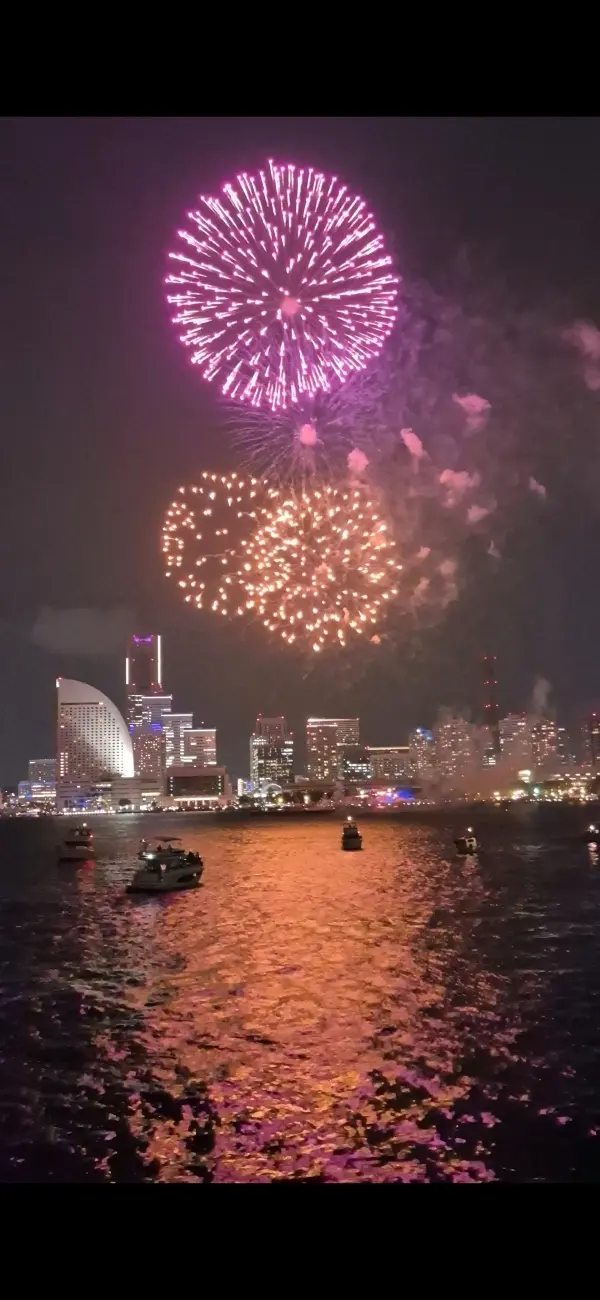 横浜開港記念日クルージング：豪華ディナーの画像_13