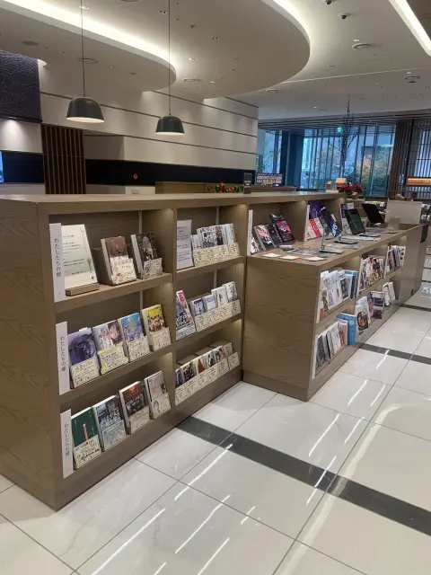 銀行とカフェの良いところどりの画像_5