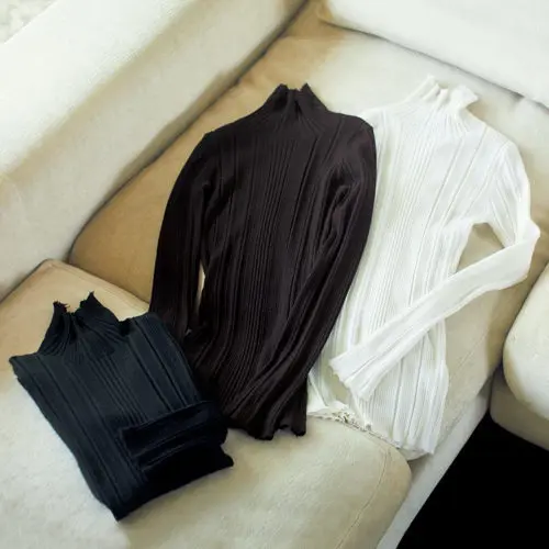 SAYAKA DAVIS リブタートルネック