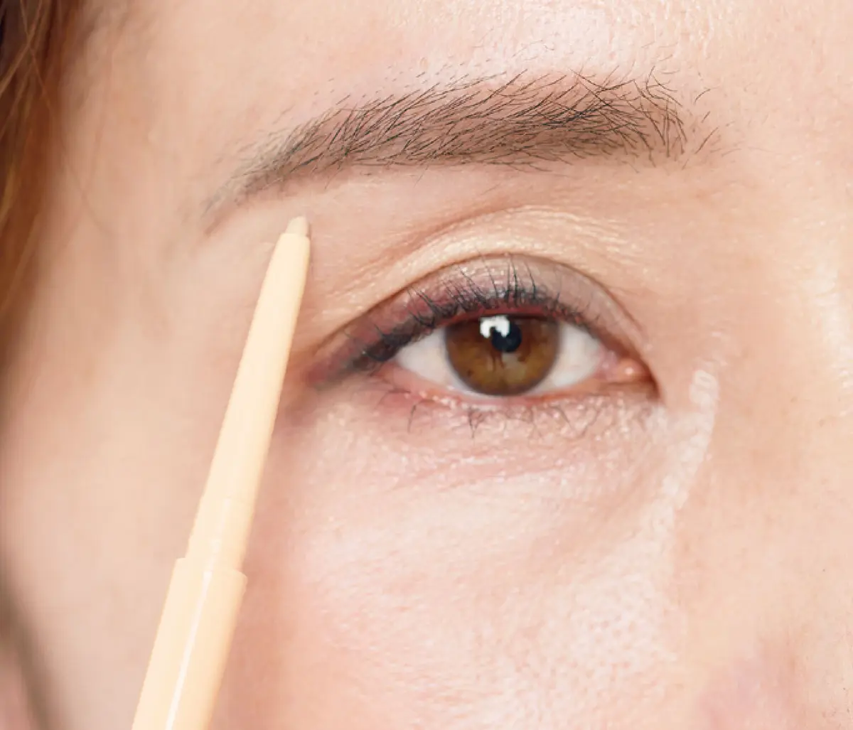 OurAge×Webエクラ　【POINT4】毛の切り口の黒点をコンシーラーで消して