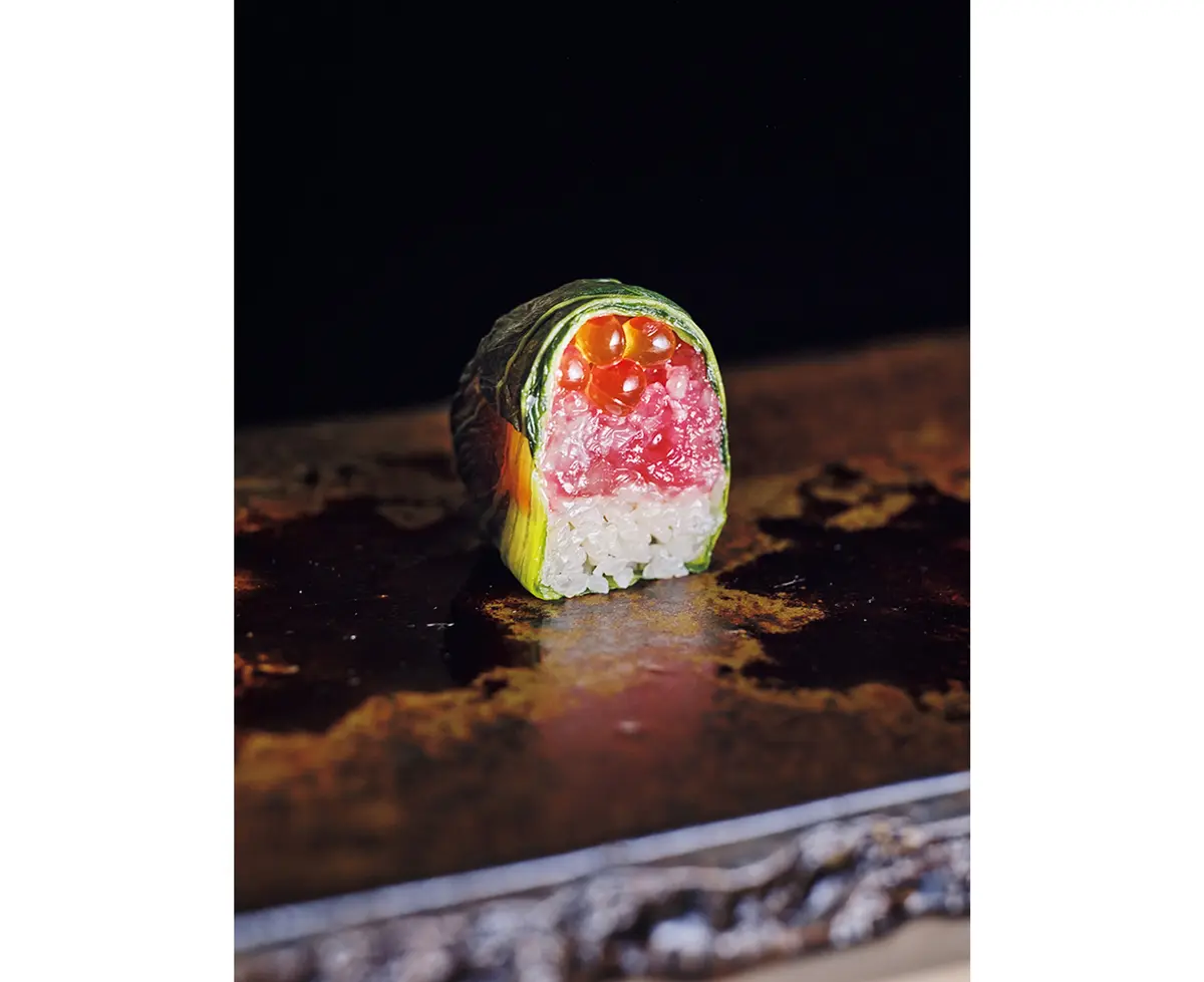 料理長の地元・和歌山の郷土食「めはり鮨」をアレンジ