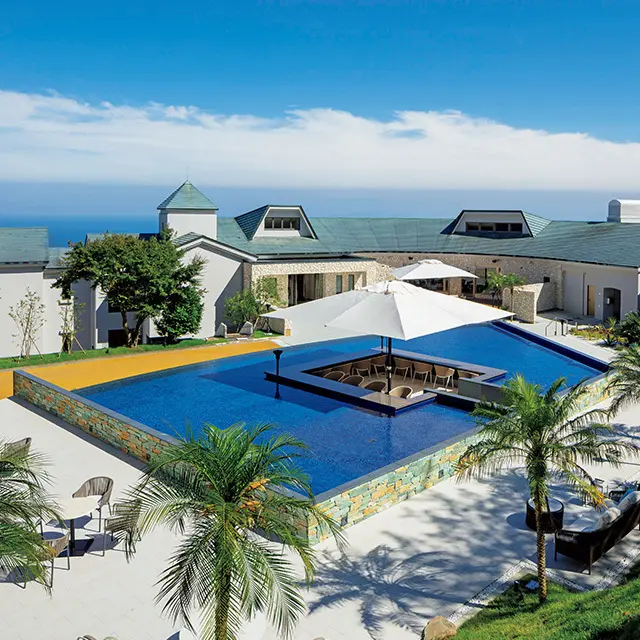 レストランのテラスから続く「WAVE Garden」