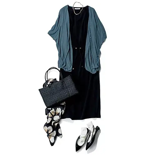 SLOANE×eclat 【宮崎桃代さん別注】タックポケットカーディガン ￥22,000