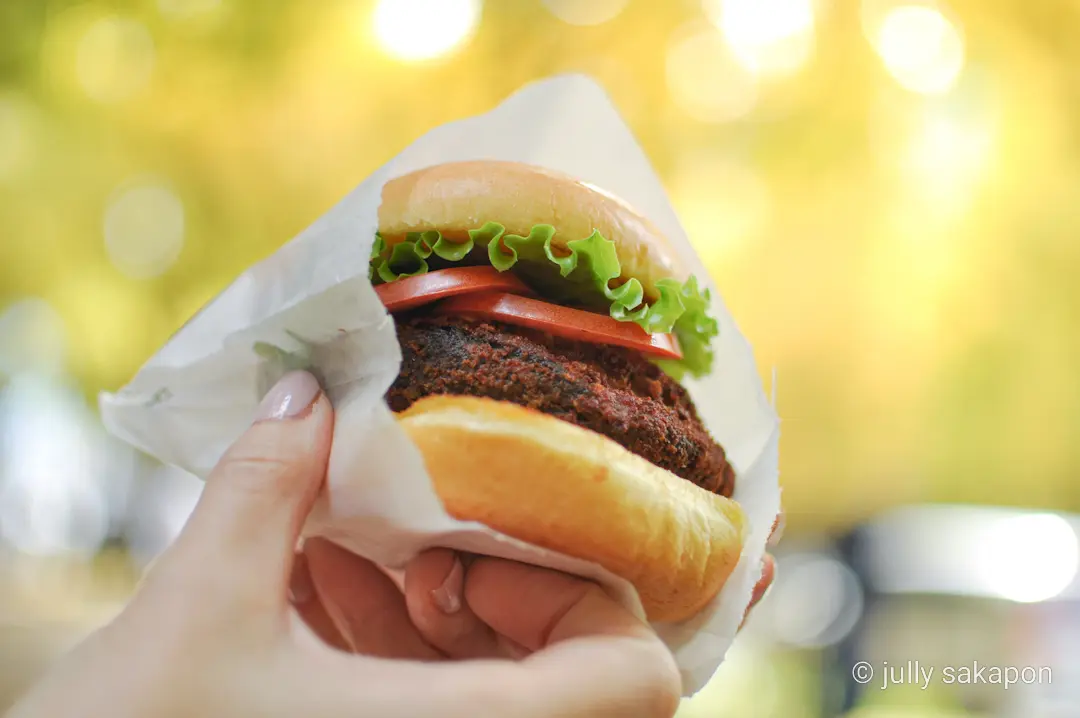 【さかぽんの冒険】絶景 いちょう並木@外の画像_4