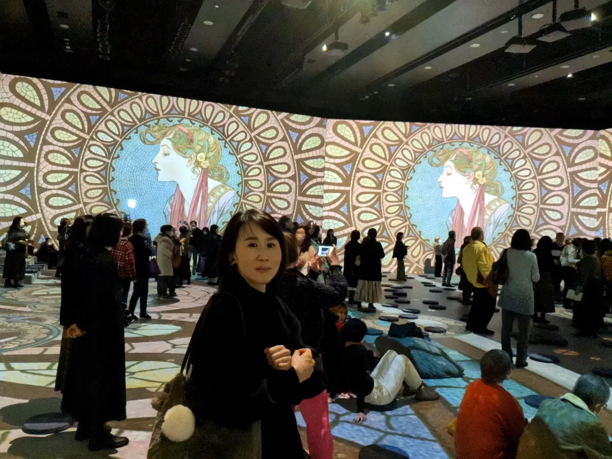 グラン·パレ·イマーシブ《永遠のミュシャの画像_3