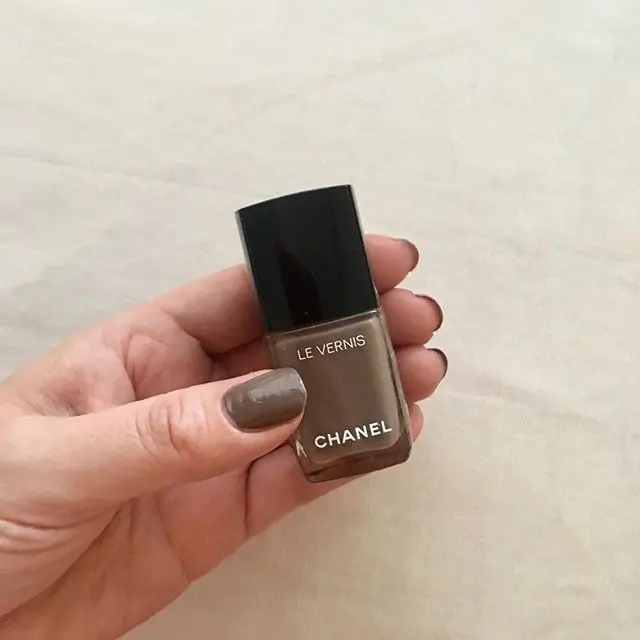 シャネルのお気に入りネイルカラー2色♡指の画像_3