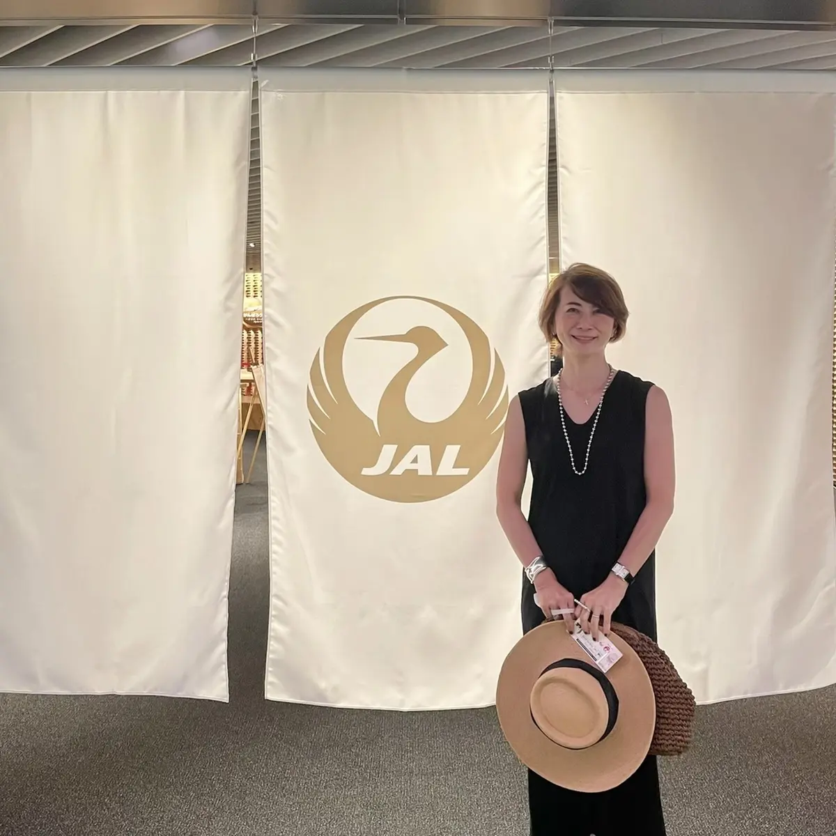 ユニクロ×マメ クロゴウチ の黒ワンピーの画像_3