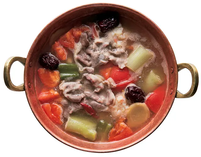 料理家 小堀紀代美さんのトマト入り火鍋レシピ