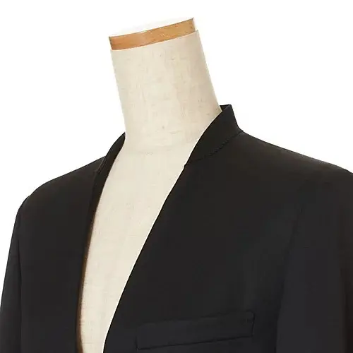 シンプルスタイルを格上げする“ひとワザ”の画像_10