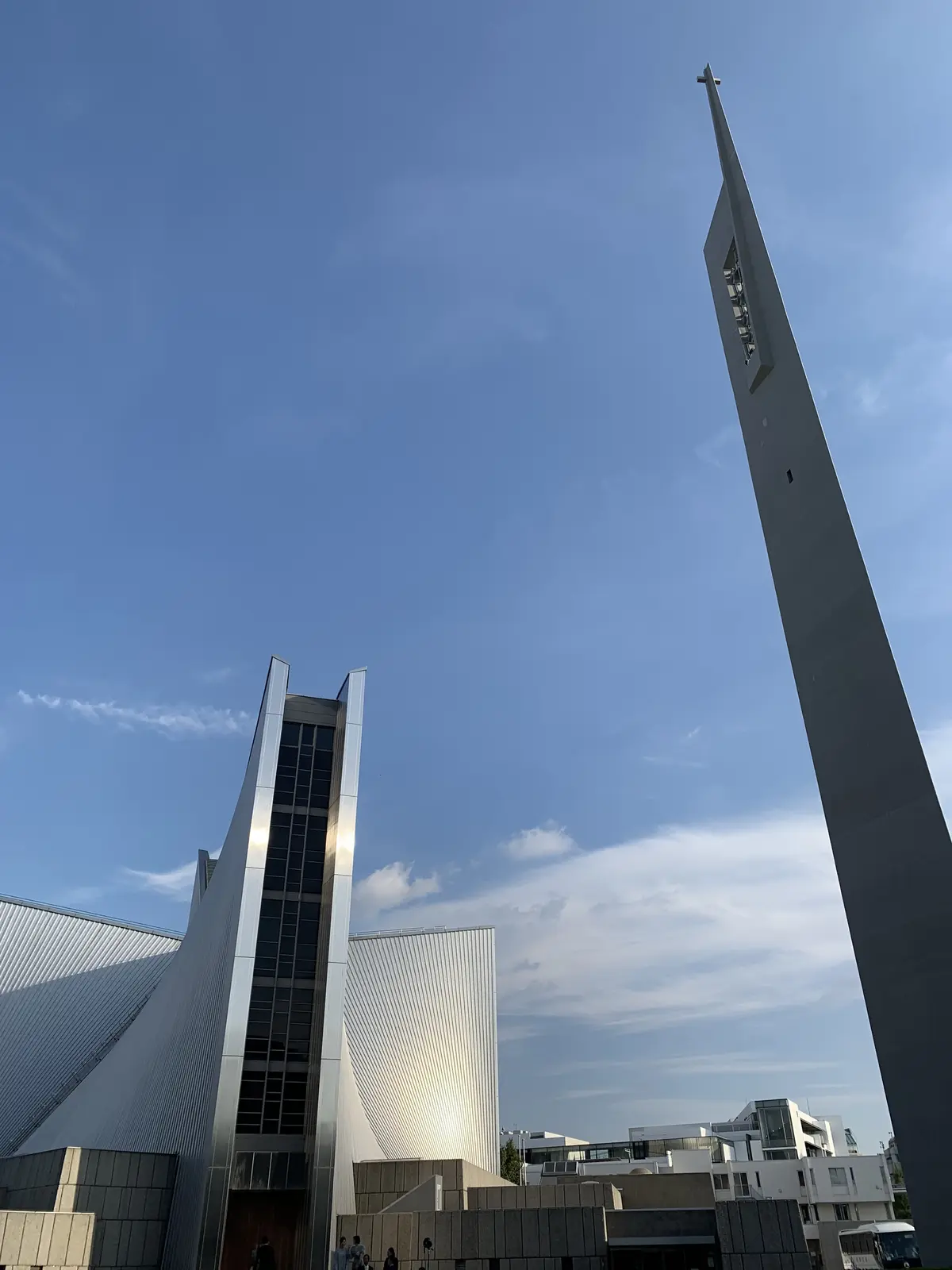 東京カテドラル聖マリア大聖堂の外観