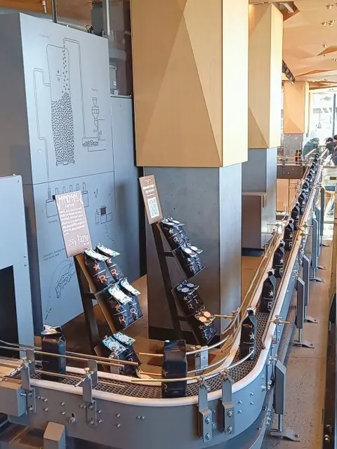 「スターバックス リザーブ ロースタリーの画像_4