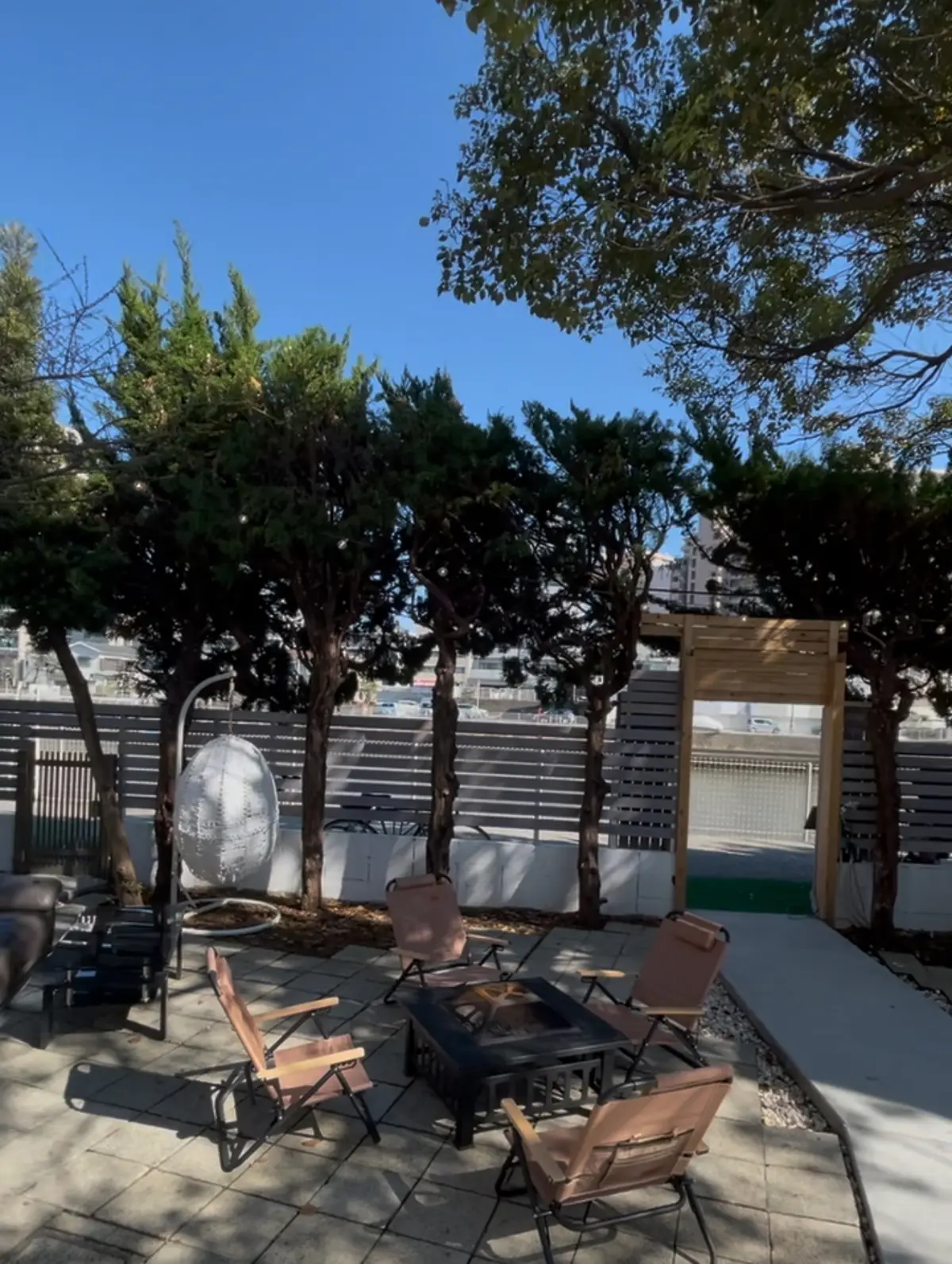 H＆Ｍの桜色ニットとUNIQLOデニムでの画像_1