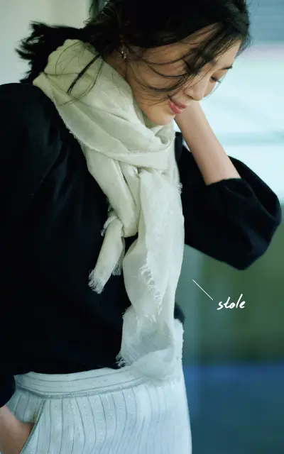 夏グレージュ　ストール　ビームスハウス