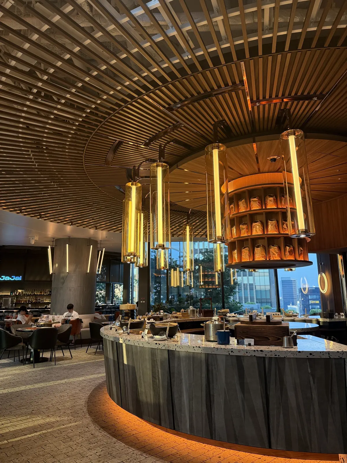 CC: CARBON COPY　　キャノピーbyヒルトン大阪梅田