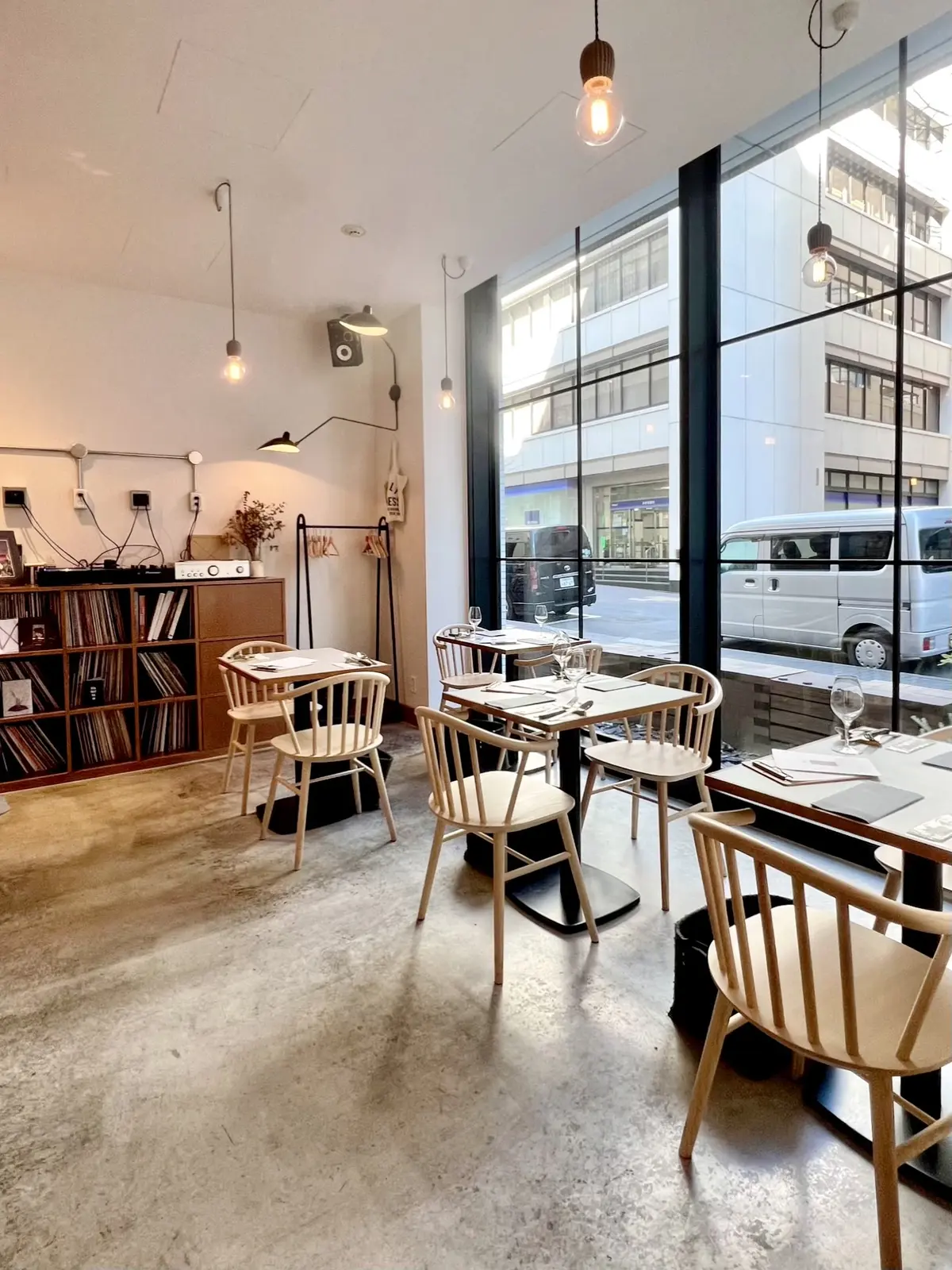 茅場町フレンチレストラン「Neki」店内写真