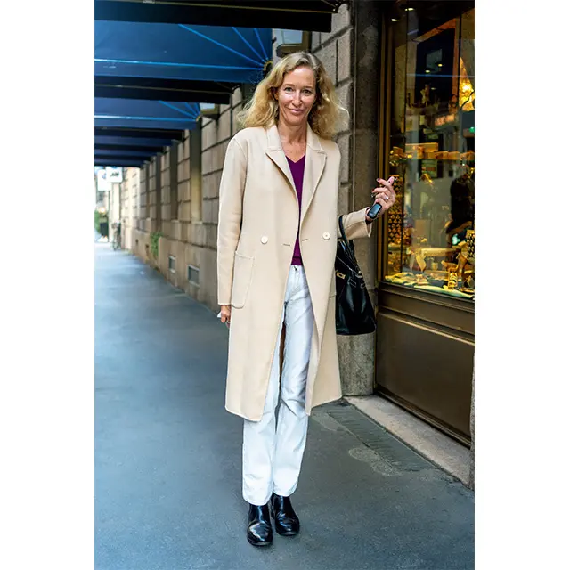 パリ＆ミラノマダム　冬映えする「白ボトム」コーデ