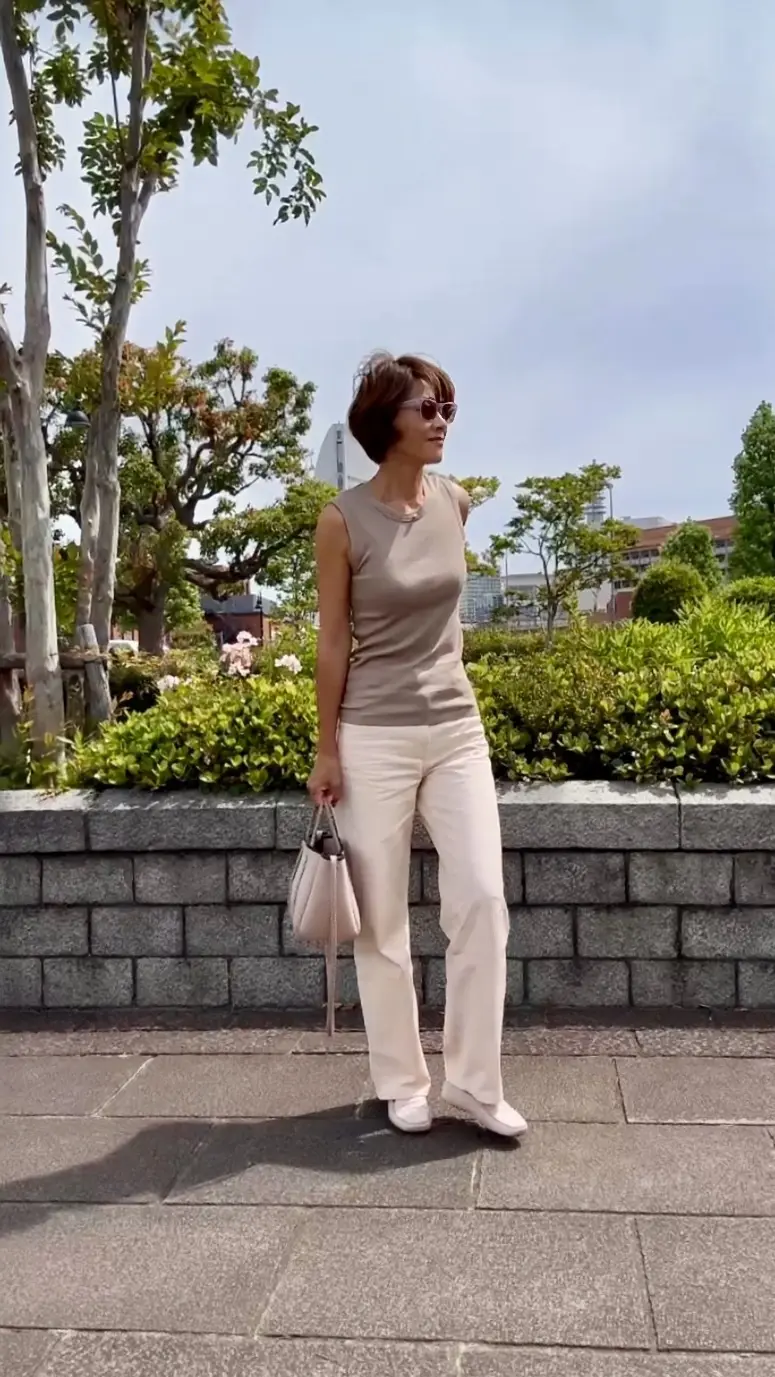 最高の休日！ユニクロのワイドストレートジの画像_3