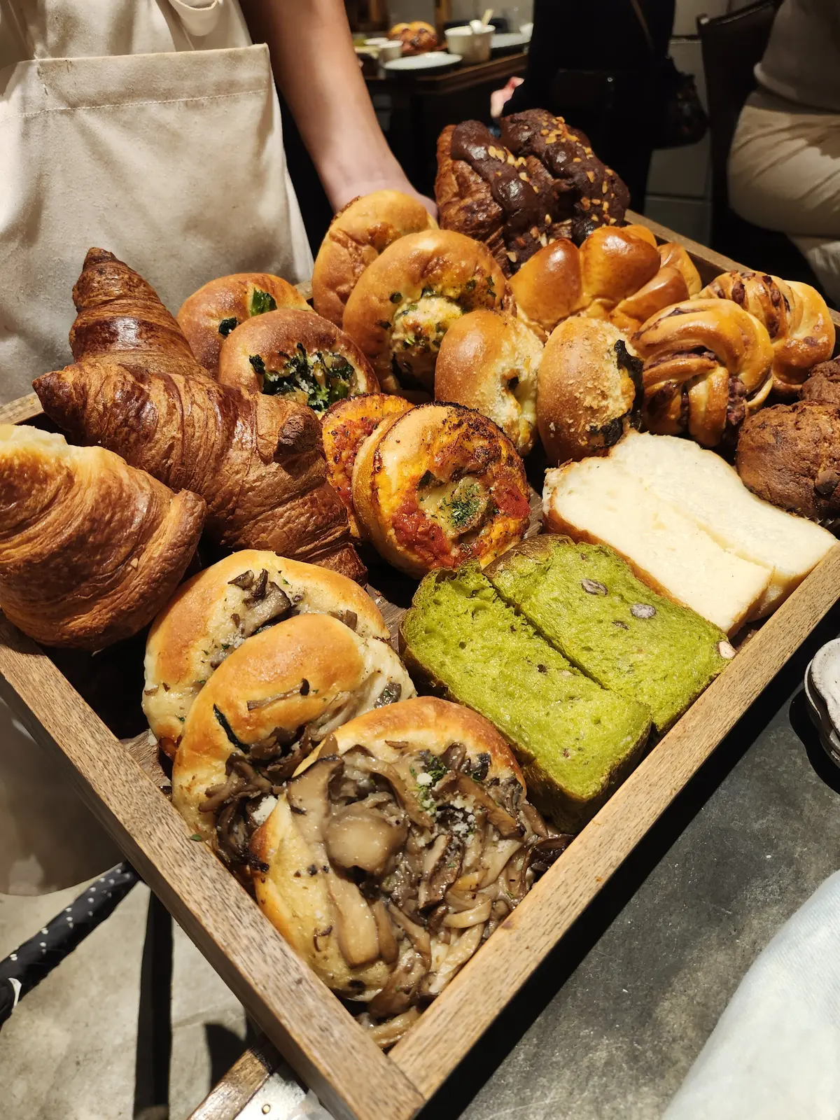 フラワーアンドウォーター、flour+water 虎ノ門、虎ノ門ヒルズ、40代ファッション、虎ノ門ランチ