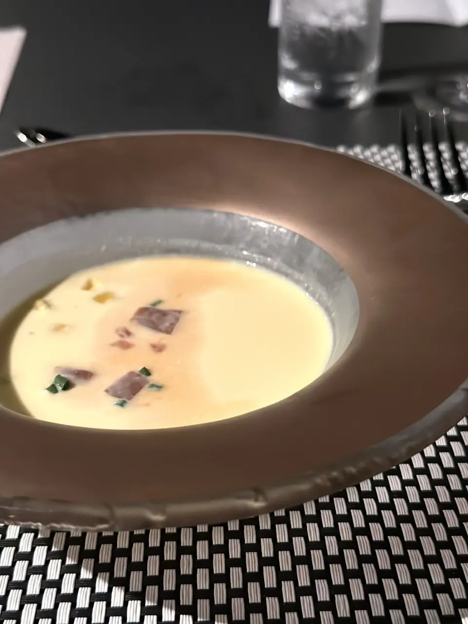 ホワイトワンピースで行く、京都鴨川納涼床の画像_8