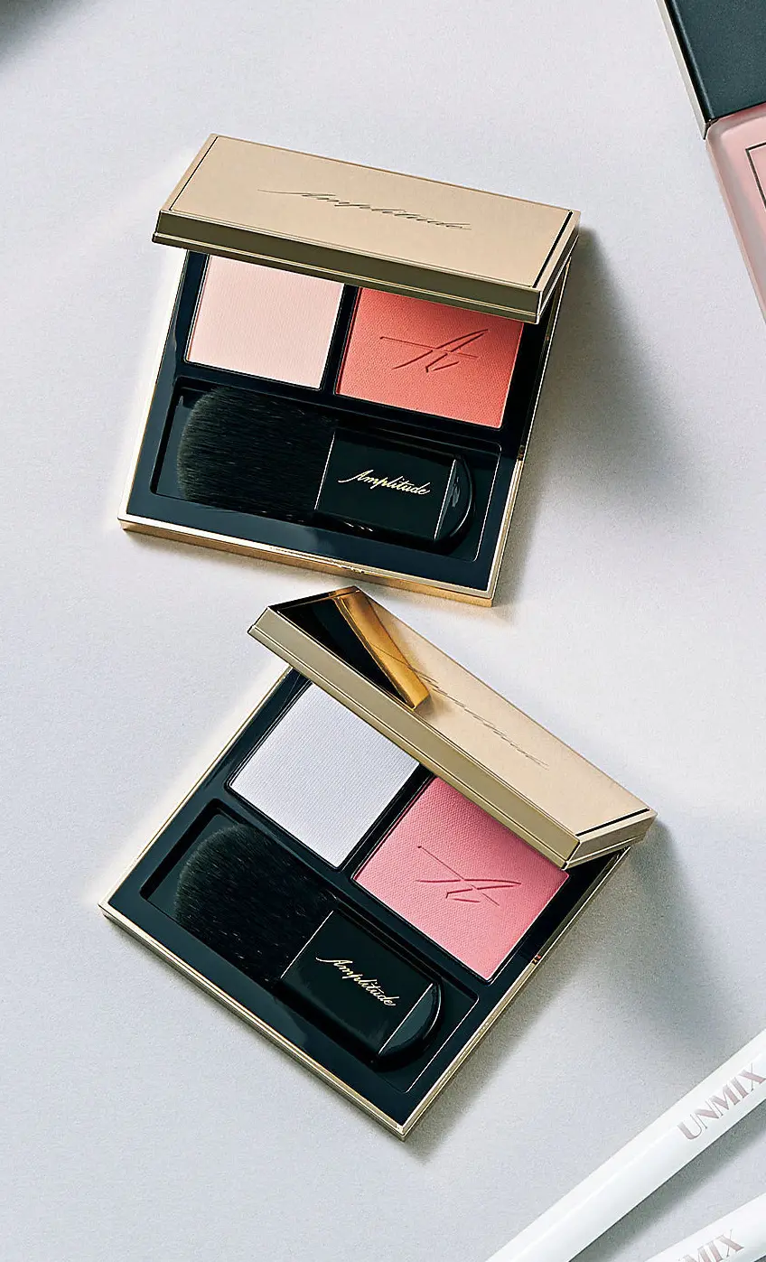 Amplitude コンスピキュアス マットチークス