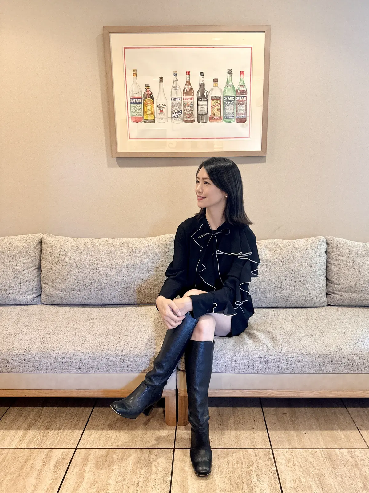 季節の変わり目　ZARAのデザインブラウの画像_6