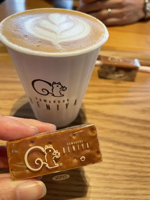 鎌倉紅谷 Kurumicco Factoryのクルミッ子