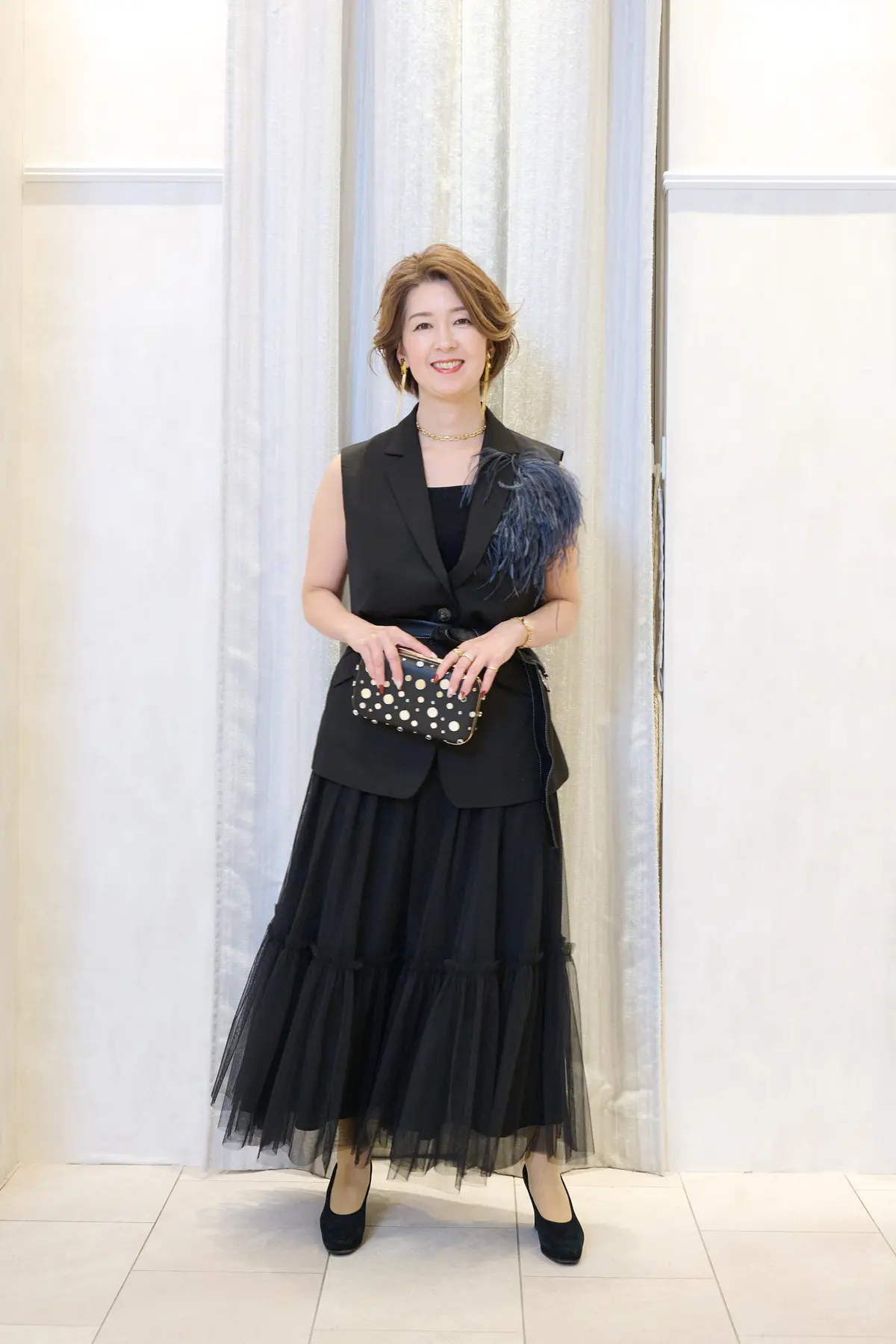 フレアスカートでつくる50代の冬のパーテの画像_3