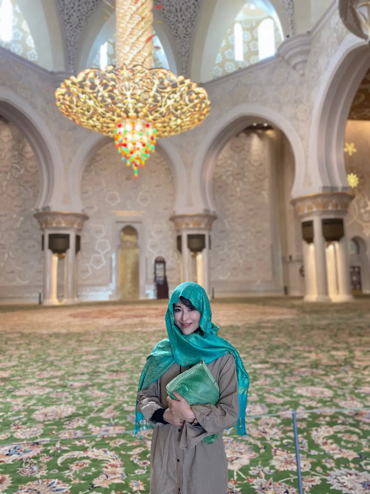 アブダビの象徴眩い「グラン・モスク」へ の画像_17