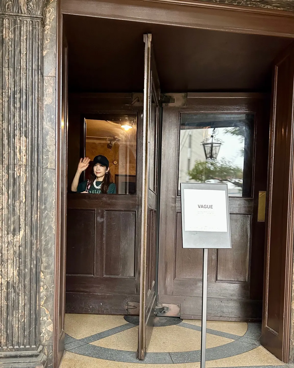 神戸らしいレトロなビルでアートに包まれたの画像_15