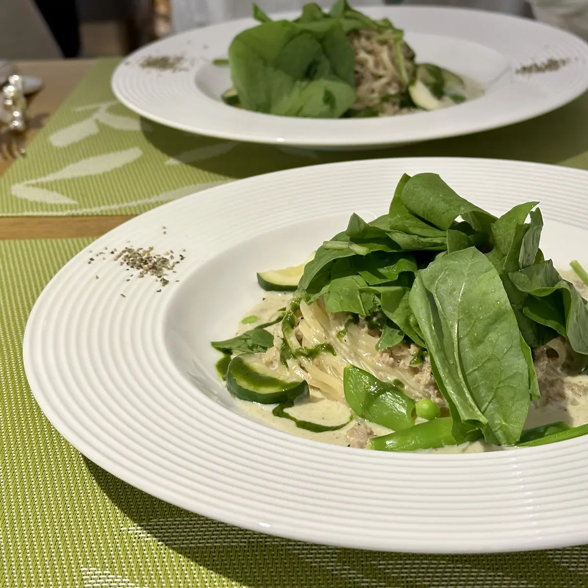 「BLUE BRICK LOUNGE」料理　サルシッチャのクリームパスタ