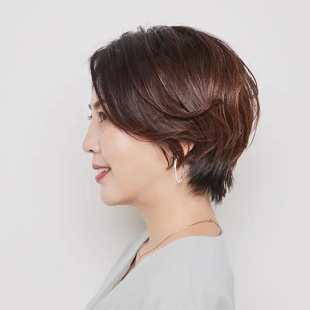 立体感に感動！パーマなしでかなうショートのボリュームアップ