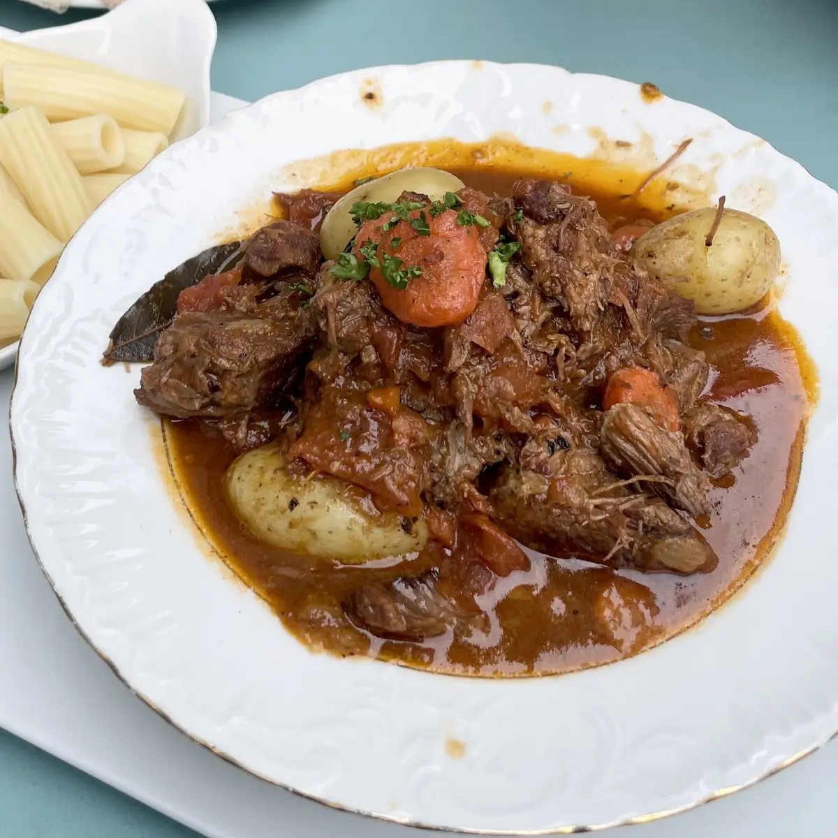 パリ　シテ島　レストラン「Au Vieux Paris d'Arcole」