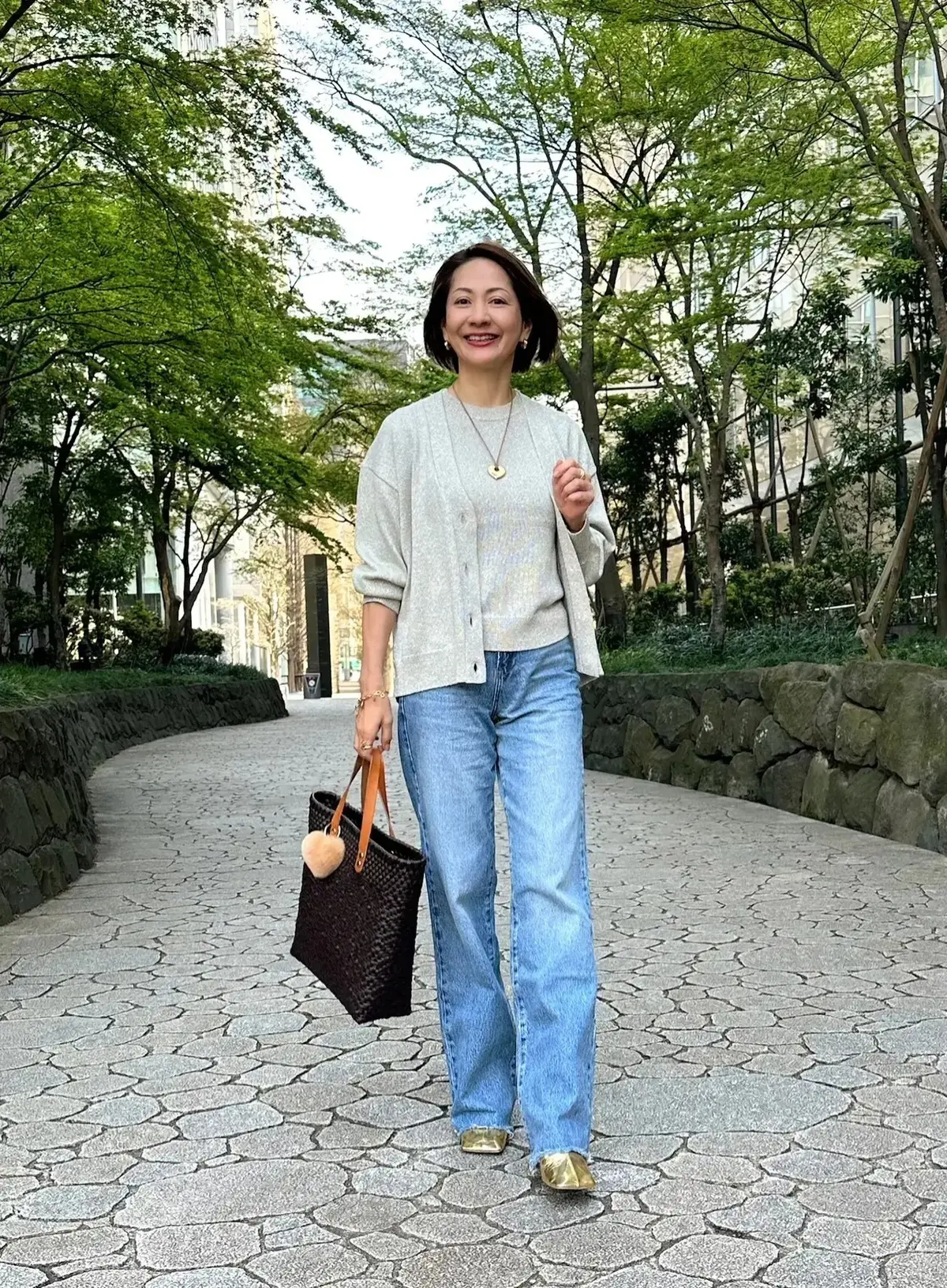 【おしゃれな50代の「ZARAコーデ」】デニムからジャケットまで！春から初夏にかけて着たいアイテムが豊富